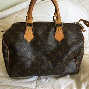 AUTHENTIC Louis Vuitton Speedy 30 Monogram handbag